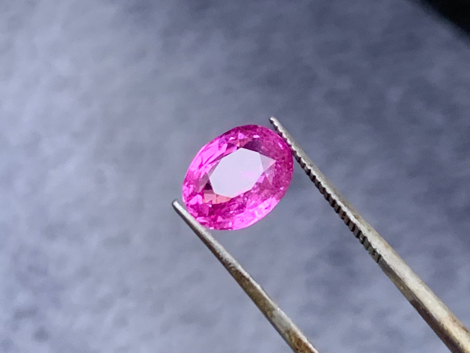 Pink Sapphire 2.8 carat for sale in Beruwala, Sri Lanka