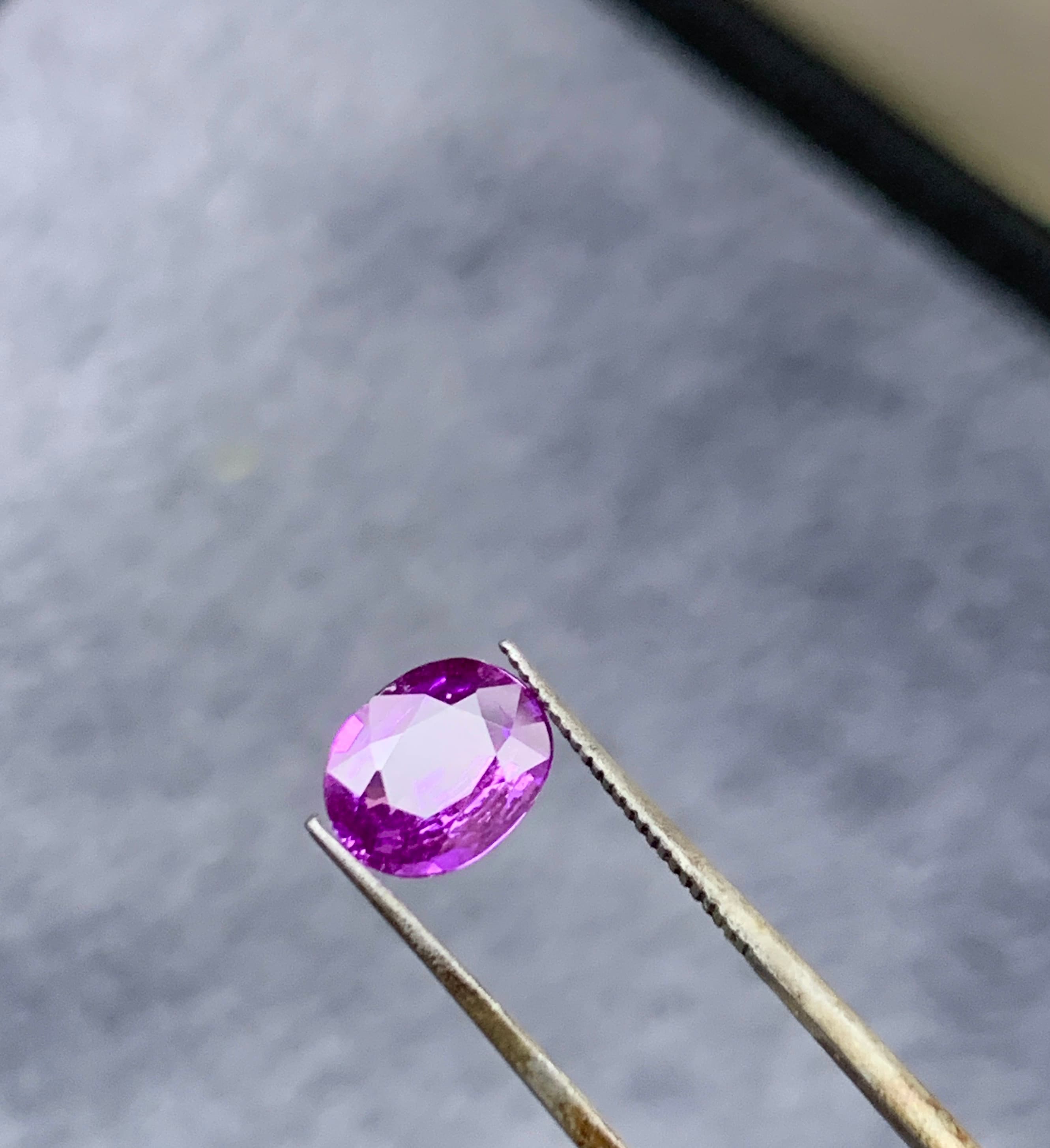 Pink Sapphire 2.41 carat for sale in Beruwala, Sri Lanka