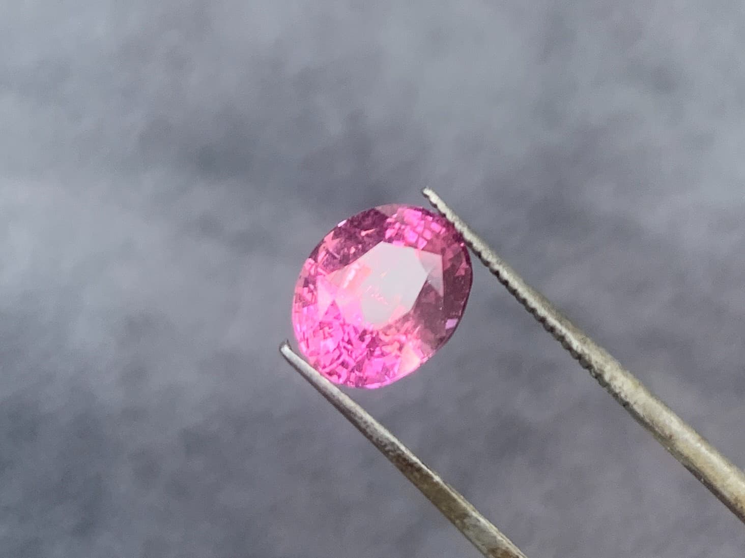 Orange Sapphire 3.04 carat for sale in Beruwala, Sri Lanka